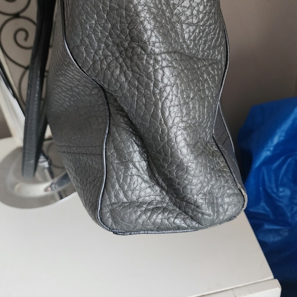 COPY - Coach Legacy Elegant Gray Leather Tote Bag with Pink Accents - Picture 4 of 10